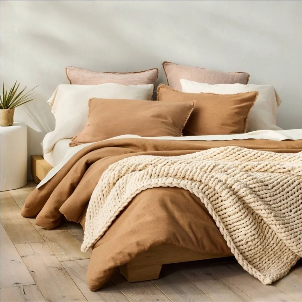 NWT Full/Queen Heavyweight Linen Blend Comforter & Sham Set Warm Brown Casaluna